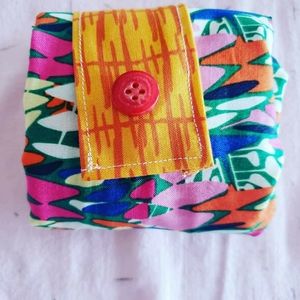 Foldable reusable bags